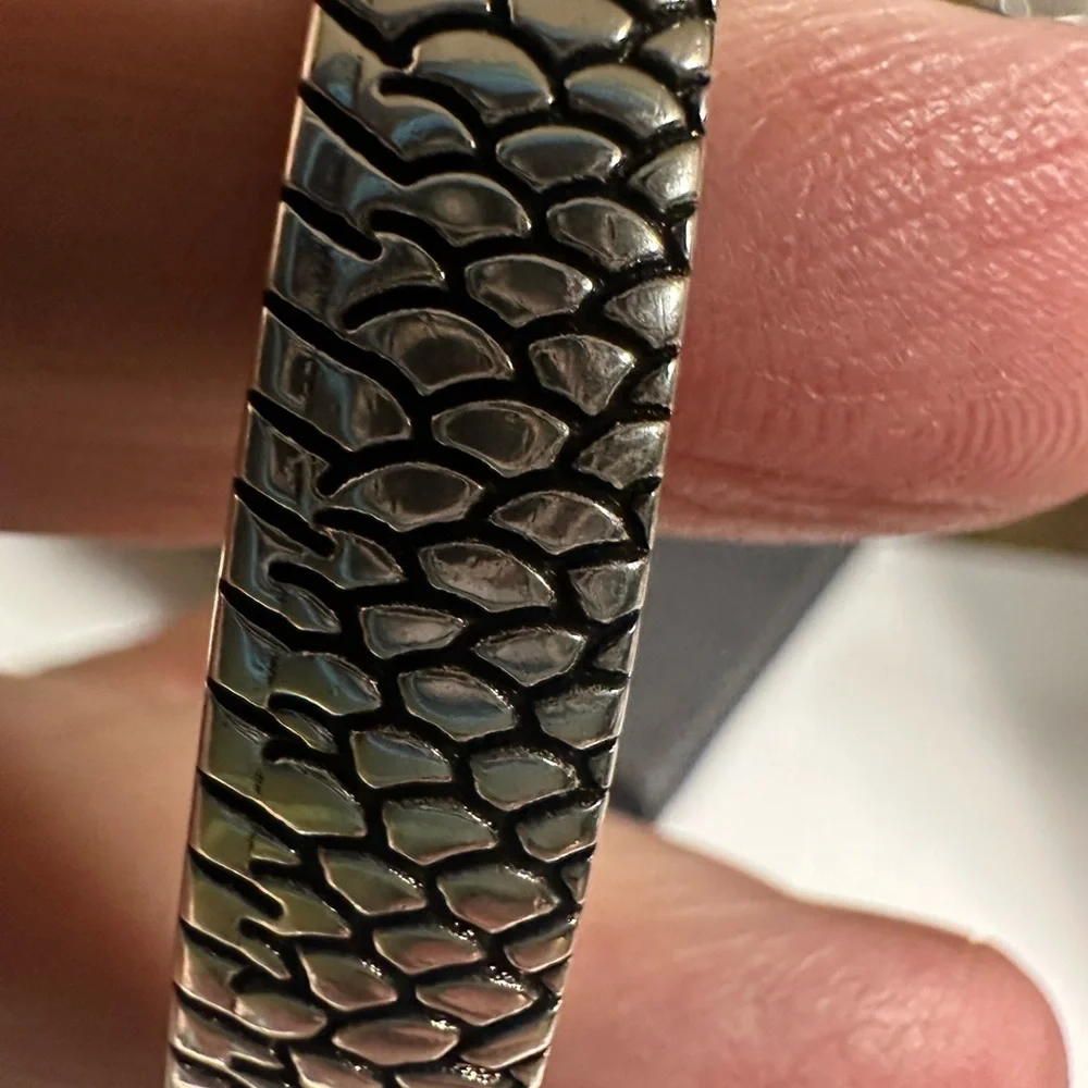 CAPE COD Fish Cuff Bracelet 925 Sterling Silver unique Wraparound shop local - Picture 4 of 9